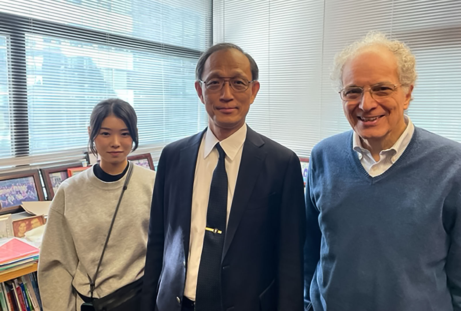 ハーバード大学での集合写真3